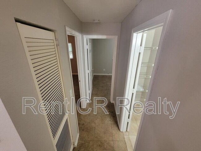 Photo - 1611 Miller Ave