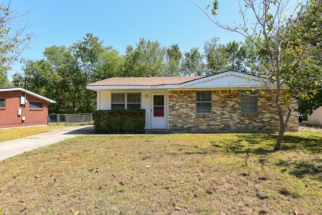 Photo - 6507 Oriole Cir Casa