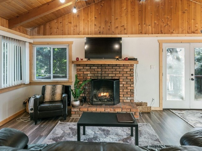 Photo - 587 Arrowhead Villa Rd