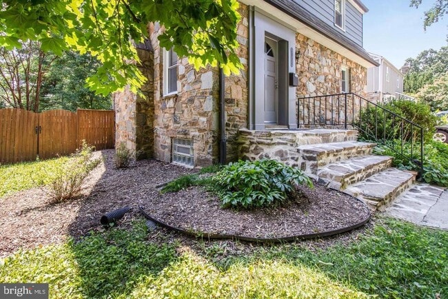 Photo - 6102 Greenspring Ave