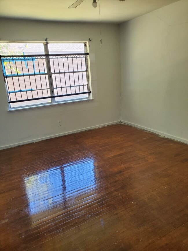 Photo - 4418 Gallagher Dr