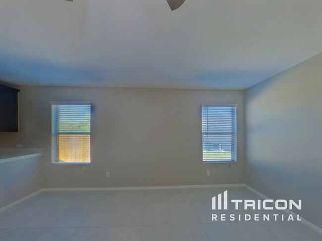 Photo - 304 Ranchito Pass