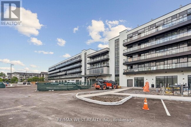Photo - 350 Prince Charles Dr S Unit 114