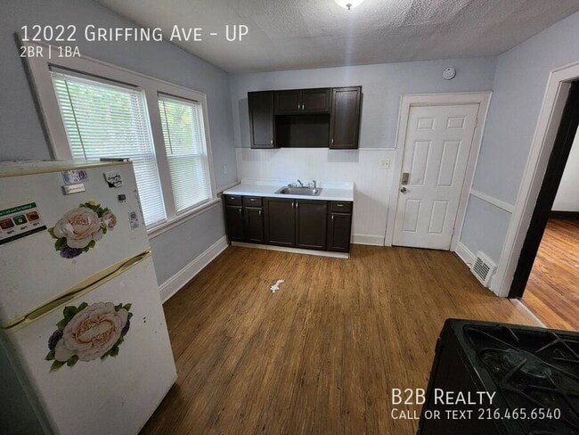 Building Photo - 12022 Griffing Ave Unit UP Rental