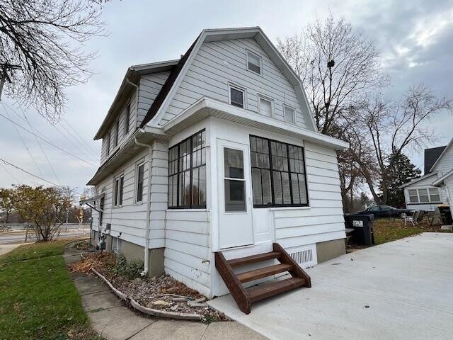 Photo - 99 Robert St