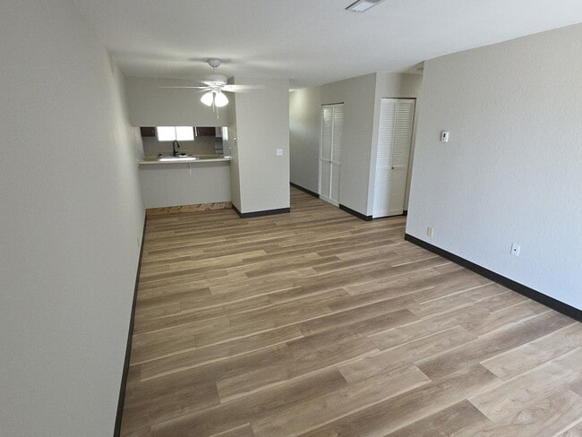 325 Suppiger Ln Unidad 206