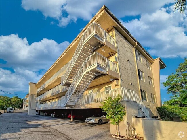 Building Photo - 55 Harbor View Ln Unit 108 Rental
