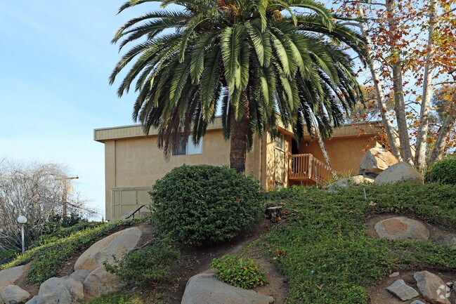 Photo - Stoneridge Apartments