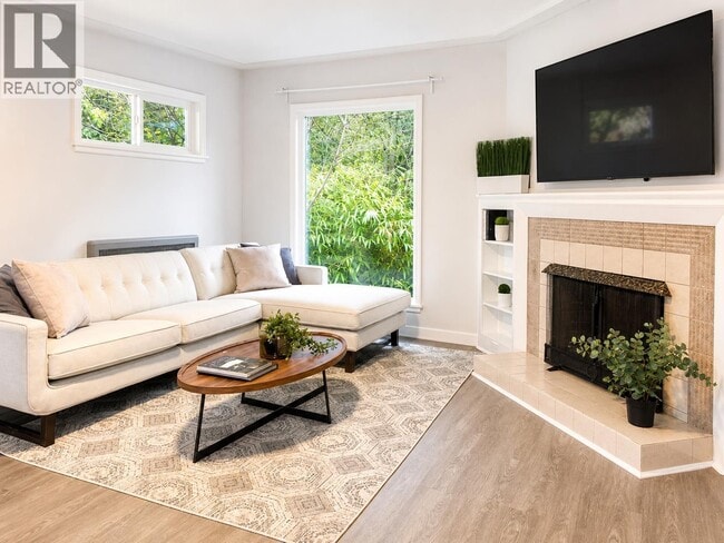 Photo - 1128 Ridgewood Dr