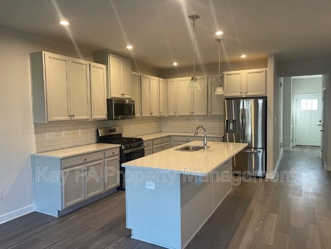 Photo - 205 Hibiscus Way