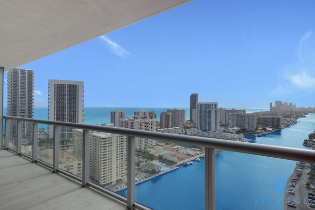 Photo - 2602 E Hallandale Beach Blvd Unidad SI ID1227378P