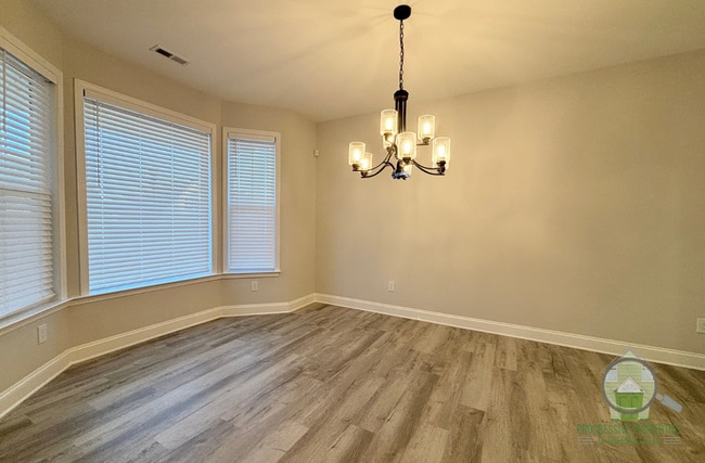 Photo - 8043 Gladeside Wy