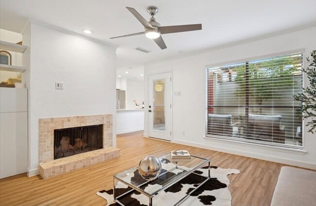 Photo - 3919 Buena Vista St Unit B