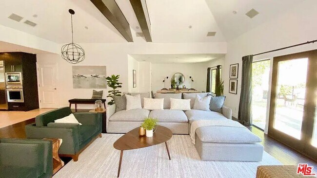 Photo - 13201 Bloomfield St