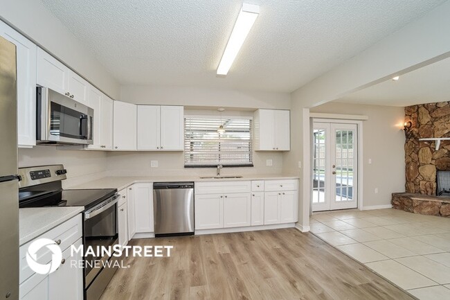 Photo - 1507 Providence Cir