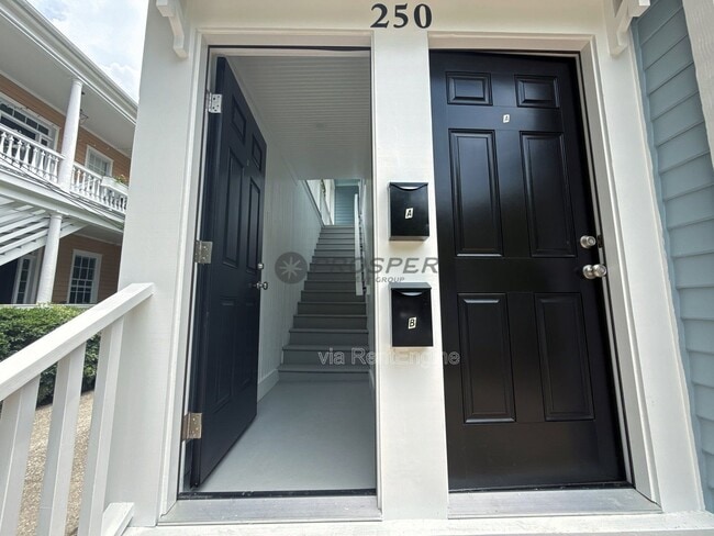 Photo - 250 Rutledge Ave