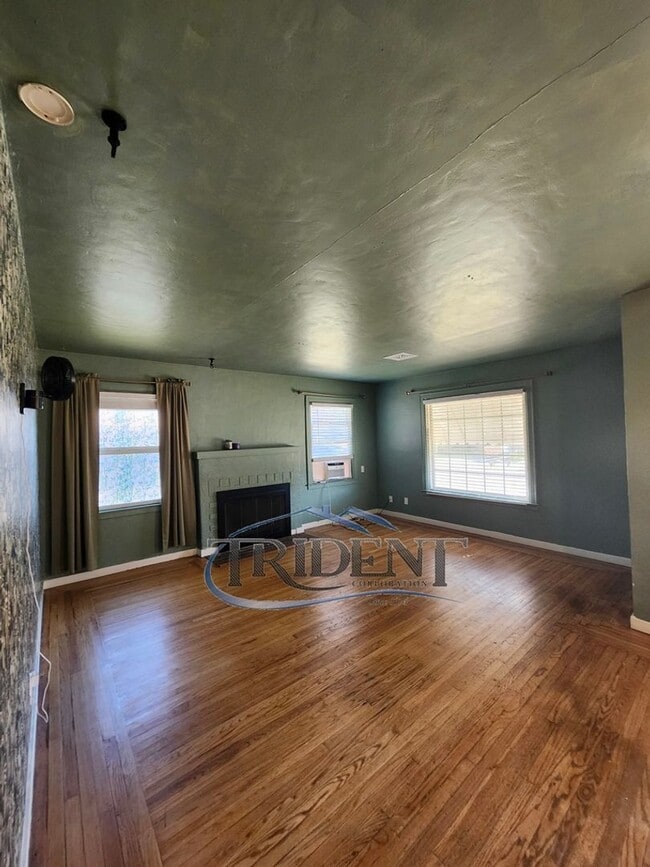 Photo - Cute 2 bedroom, 1 bath house