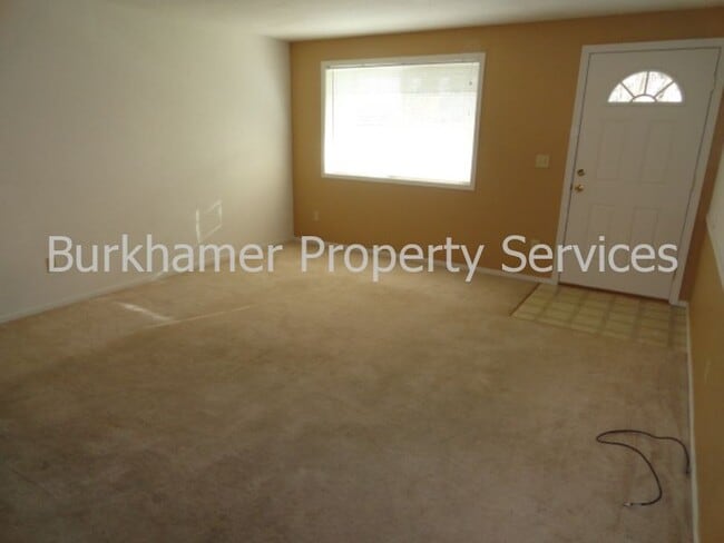 Photo - 106 Cedarwood Dr