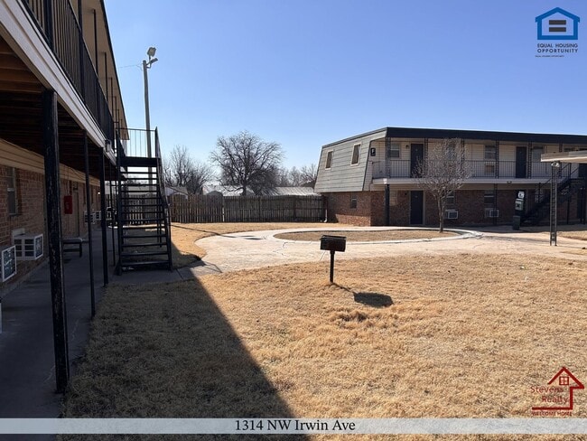 Photo - 1314 NW Irwin Ave