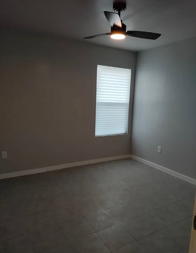 Photo - 1808 Chacon St