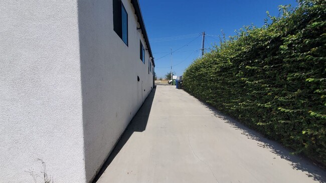 Photo - Fairview Apartment Unit 606 Fairview Ave