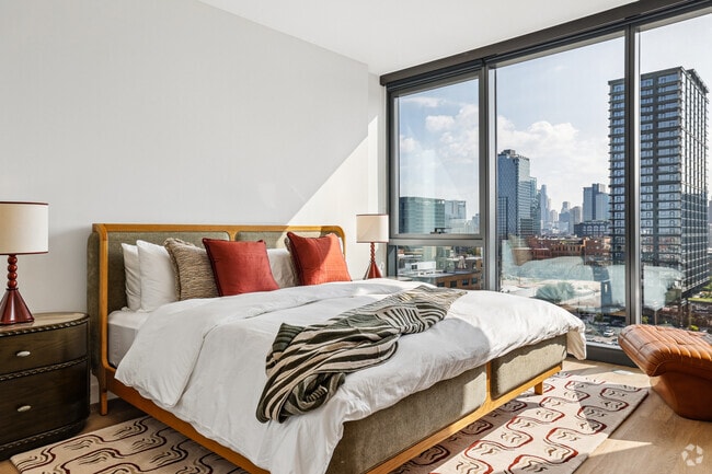 2BR, 2BA - 975SF - Primary Bedroom