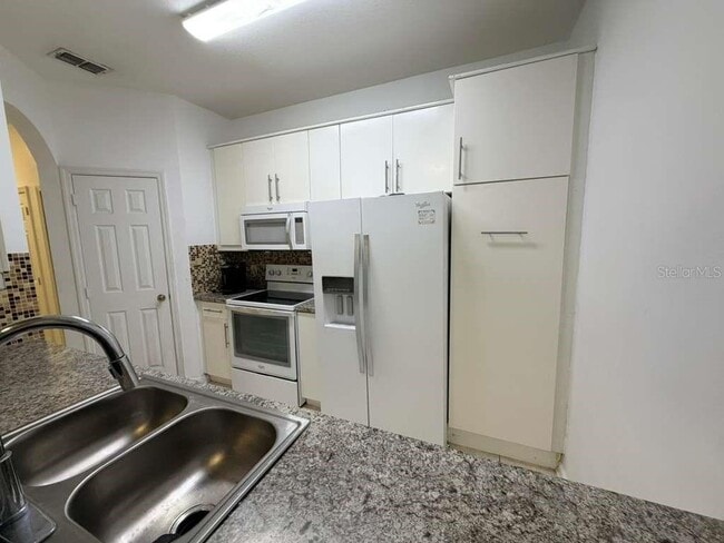 Photo - 6214 Stevenson Dr Unit 303