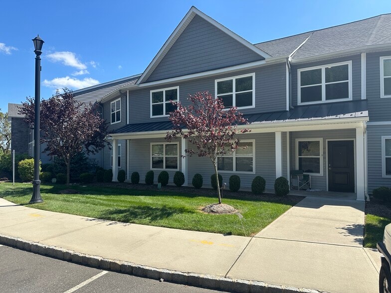 Allure at Green Brook