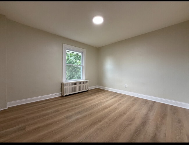 Photo - 131 Clinton St Unit B