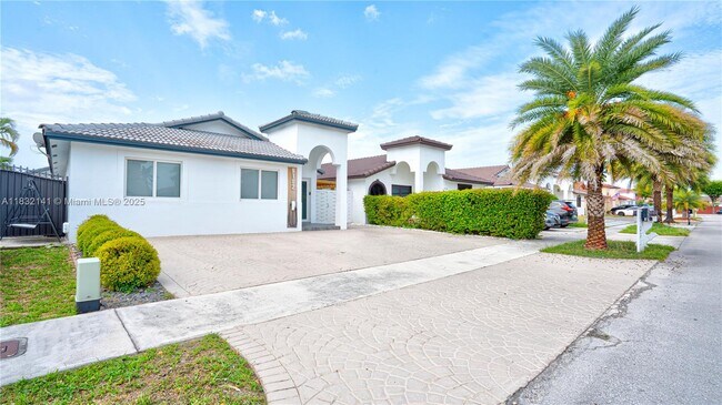 Photo - 9102 NW 112th St Casa