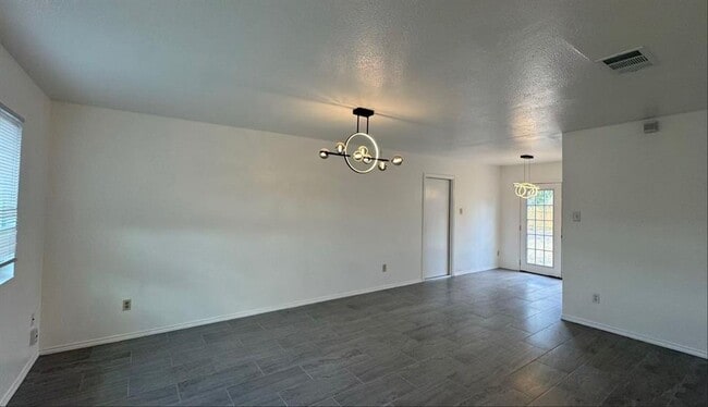 Photo - 6205 Aviary Cove