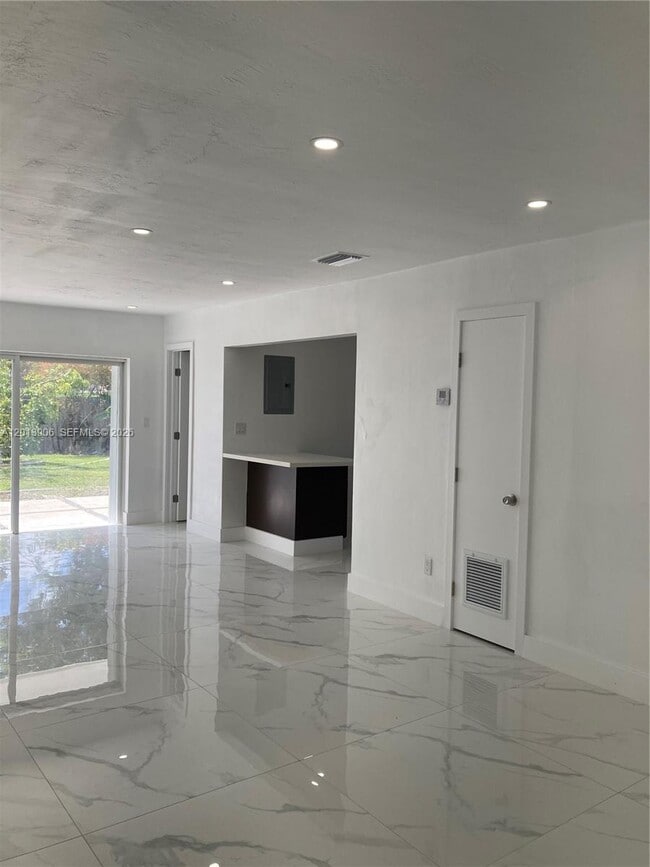 Photo - 18767 SW 100th Ave Unit 18767