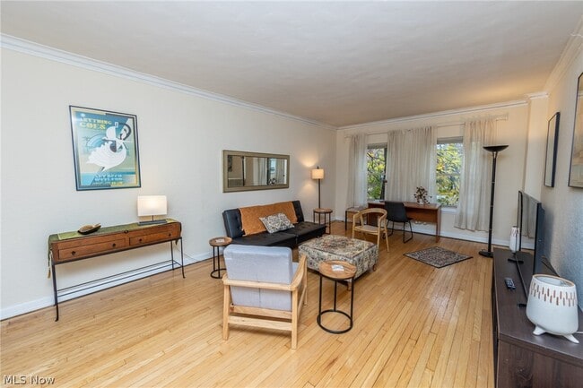 Photo - 2330 Euclid Heights Blvd Unit 105