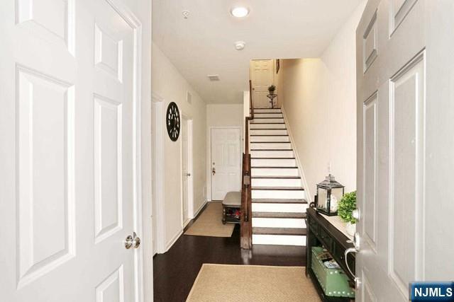 Photo - 4-12-30 30th St