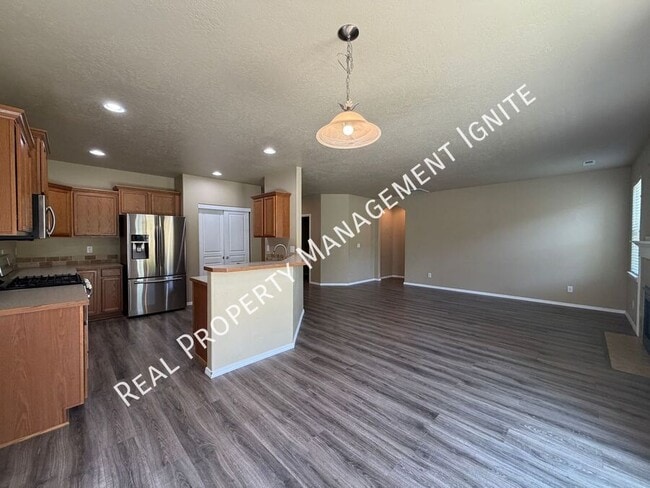 Photo - 332 SW Antler Ridge Ln