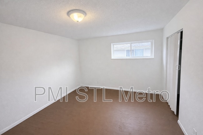 Photo - 5633 Parchester Dr