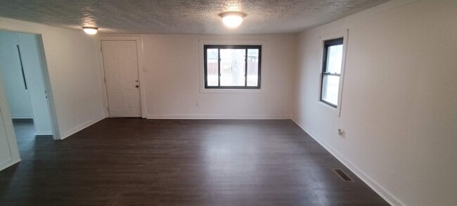 Photo - 3206 S Temple Ave