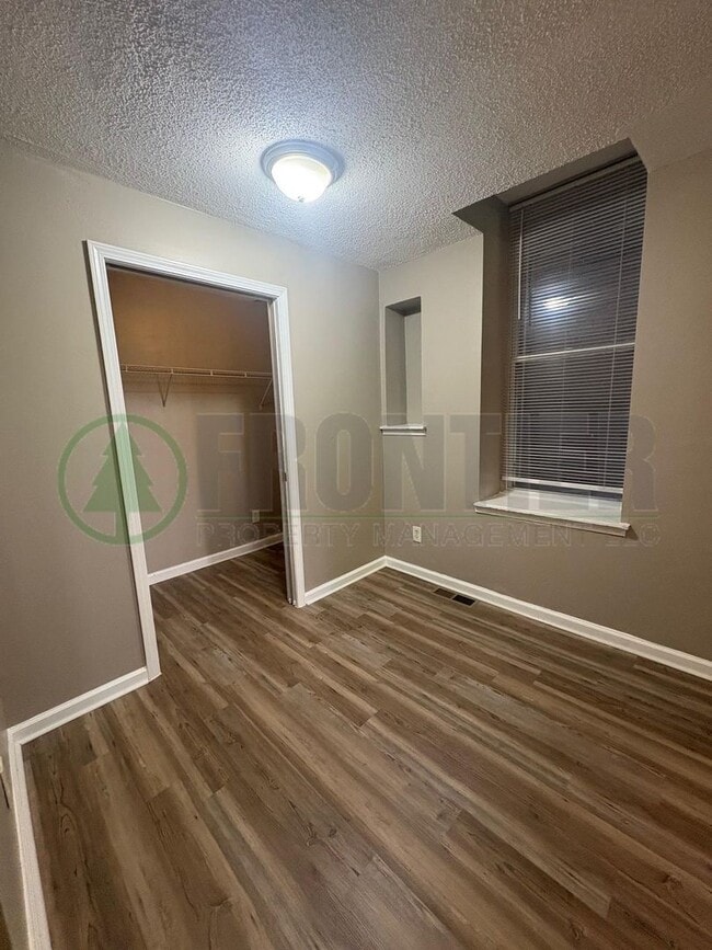 Photo - 1717 S Tucker Blvd Unit 1717 S Tucker Blvd A