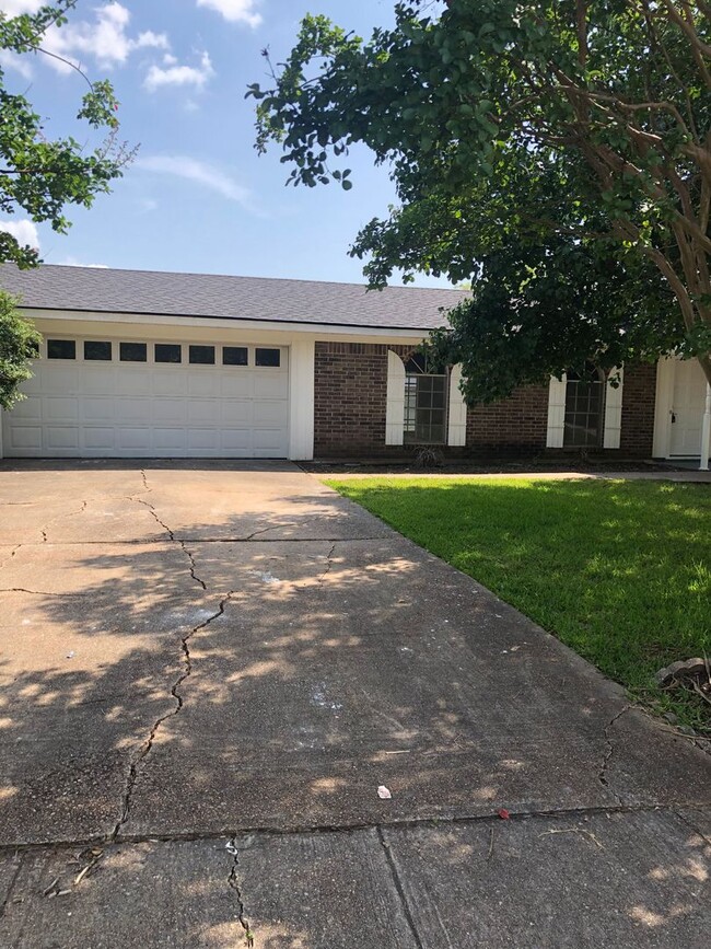 North Bossier Old Greenacres - North Bossier Old Greenacres House