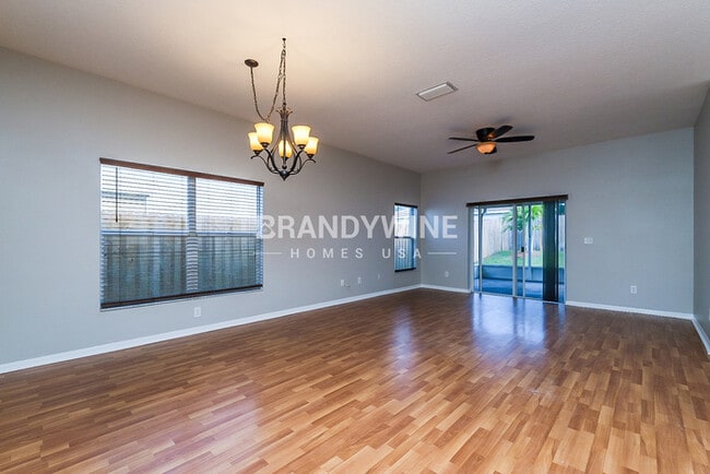 Photo - 747 Star Pointe Dr