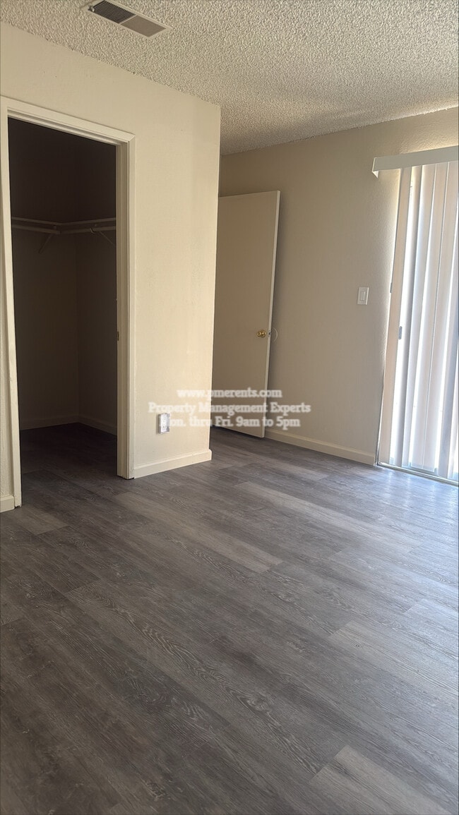 Photo - 3016 Snowberry Ln