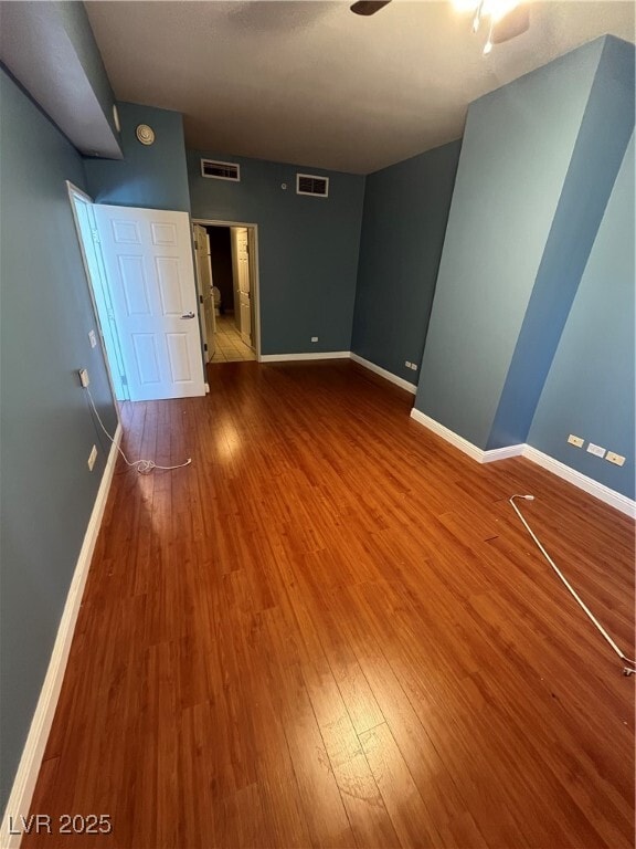 Building Photo - 200 W Sahara Ave Unit 209