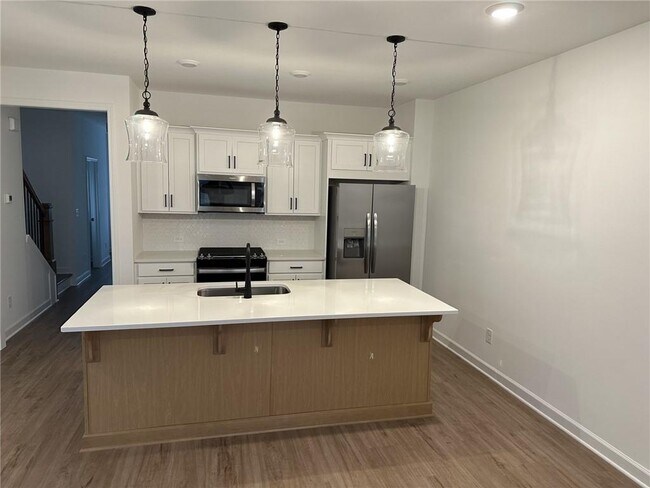 Building Photo - 1914 Cassia Aly