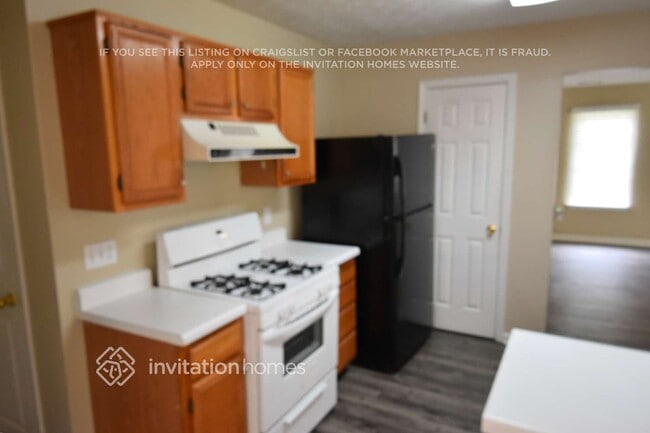 Photo - 3640 Nature Walk Trail SW