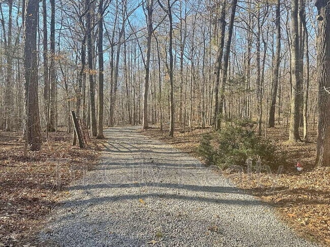 Building Photo - 175 Ridgeway Ct