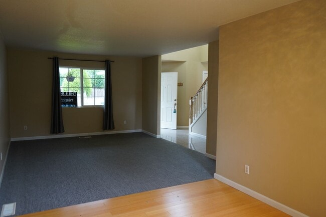 Photo - 5712 NE 64th Ave