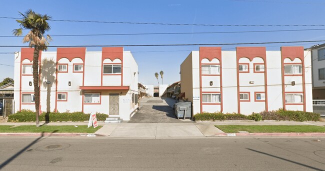 Photo - Del Rio Apts