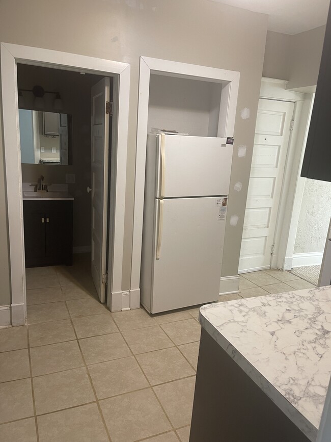 119 W Front St Unit 1