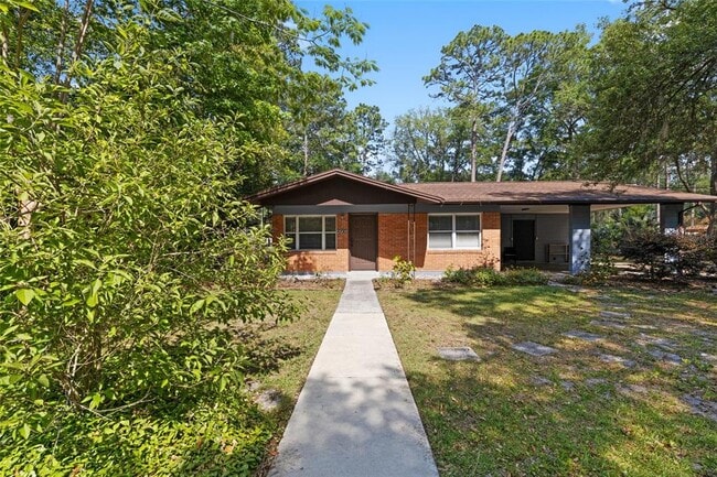 Photo - 4205 NW 21st Terrace House
