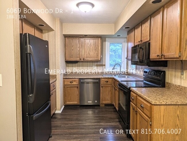 Photo - 6069 Boxwood Dr